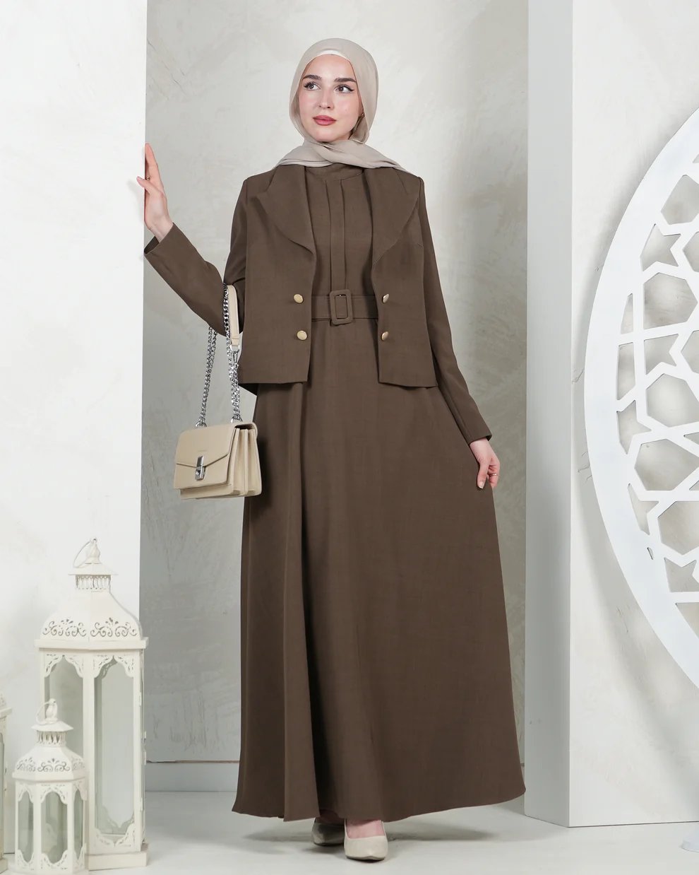 فستان أنيق مع جاكيت قصير –  فاخر