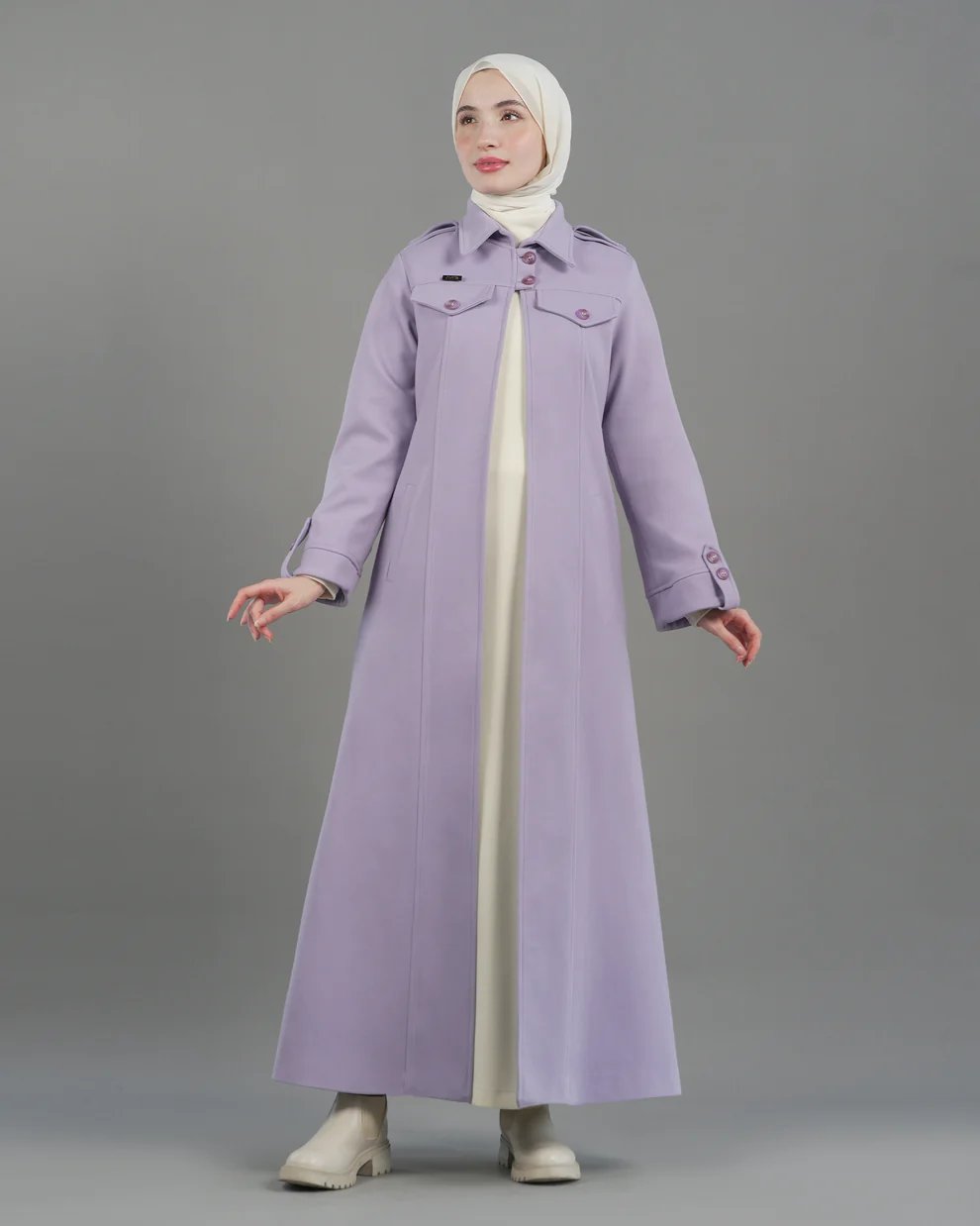 جلباب أناقة كلاسيكية بلمسة عصرية